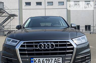 Позашляховик / Кросовер Audi Q5 2017 в 