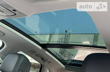 Позашляховик / Кросовер Audi Q5 2017 в 