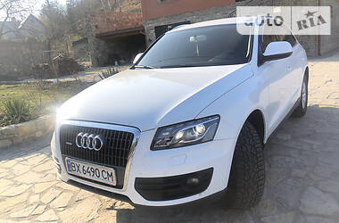 Позашляховик / Кросовер Audi Q5 2011 в 