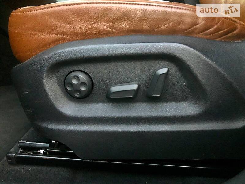 Позашляховик / Кросовер Audi Q5 2011 в Луцьку фото 7 Позашляховик / Кросовер Audi Q5 2011 в Луцьку