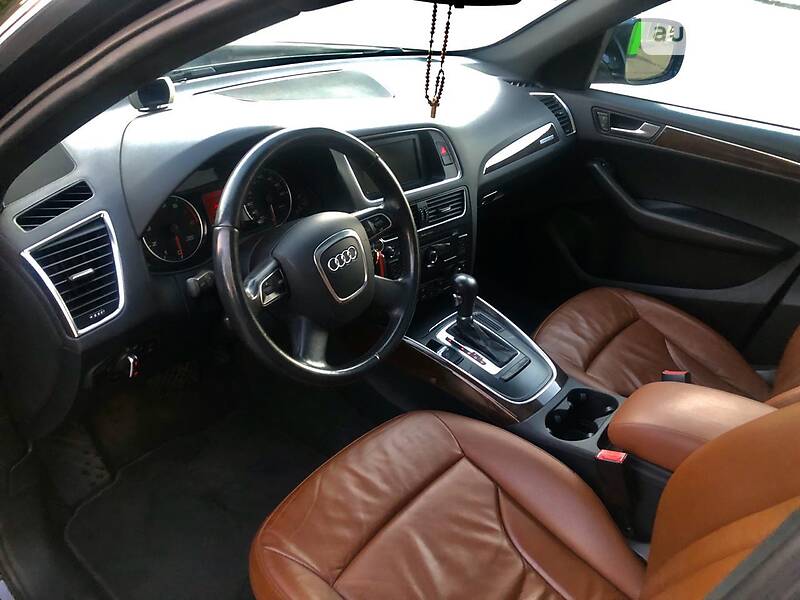 Позашляховик / Кросовер Audi Q5 2011 в Луцьку фото 22 Позашляховик / Кросовер Audi Q5 2011 в Луцьку
