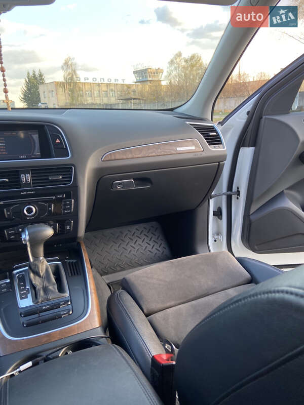 Внедорожник / Кроссовер Audi Q5 2012 в Сумах