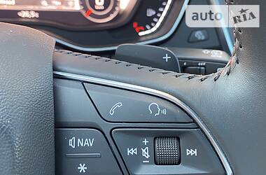 Позашляховик / Кросовер Audi Q5 2019 в 