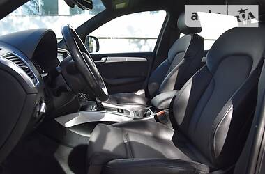 Позашляховик / Кросовер Audi Q5 2016 в 