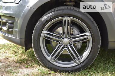 Позашляховик / Кросовер Audi Q5 2016 в 