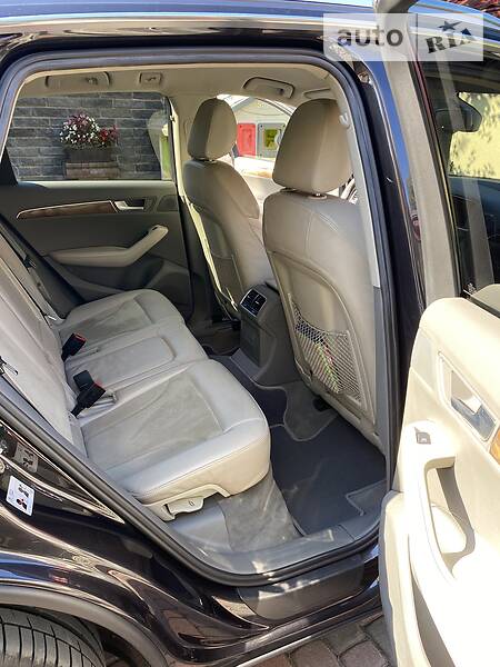 Внедорожник / Кроссовер Audi Q5 2010 в Тячеве