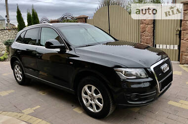 Внедорожник / Кроссовер Audi Q5 2010 в Тернополе