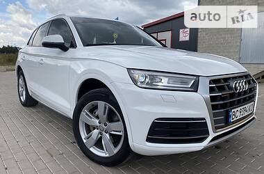 Внедорожник / Кроссовер Audi Q5 2017 в Львове