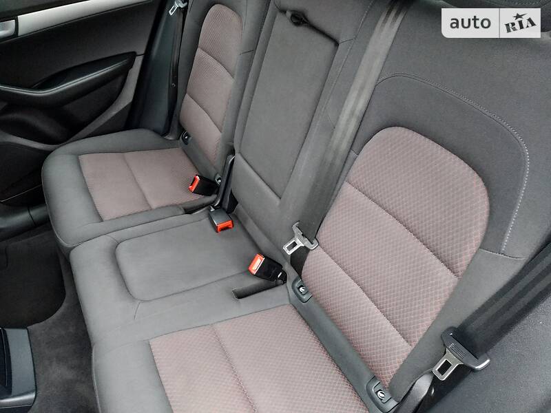 Внедорожник / Кроссовер Audi Q5 2010 в Дубно