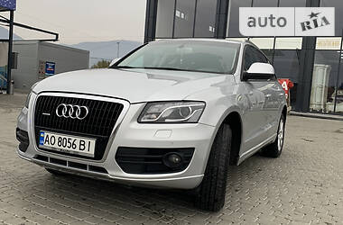 Внедорожник / Кроссовер Audi Q5 2009 в Тячеве