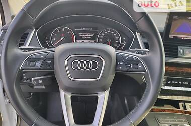 Позашляховик / Кросовер Audi Q5 2018 в Львові