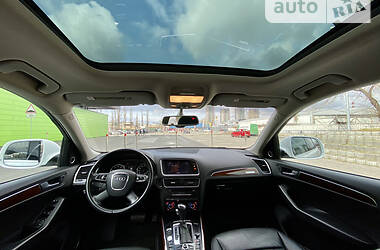 Внедорожник / Кроссовер Audi Q5 2011 в Киеве