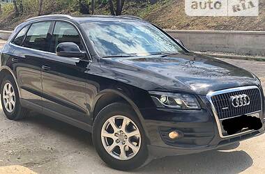Внедорожник / Кроссовер Audi Q5 2012 в 
