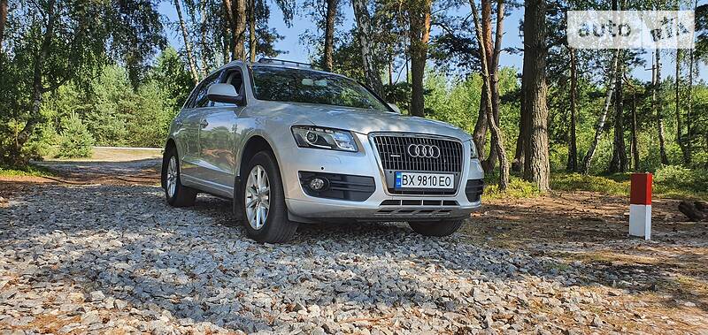 Внедорожник / Кроссовер Audi Q5 2010 в Полонном