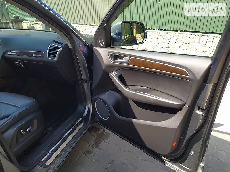 Внедорожник / Кроссовер Audi Q5 2012 в Хмельницком