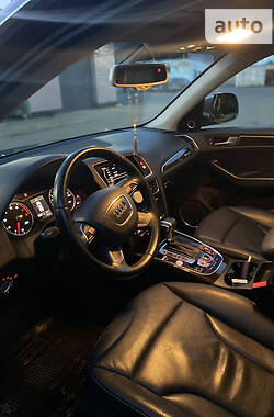 Позашляховик / Кросовер Audi Q5 2012 в Кривому Розі