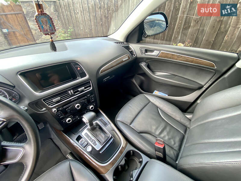 Внедорожник / Кроссовер Audi Q5 2013 в Ивано-Франковске