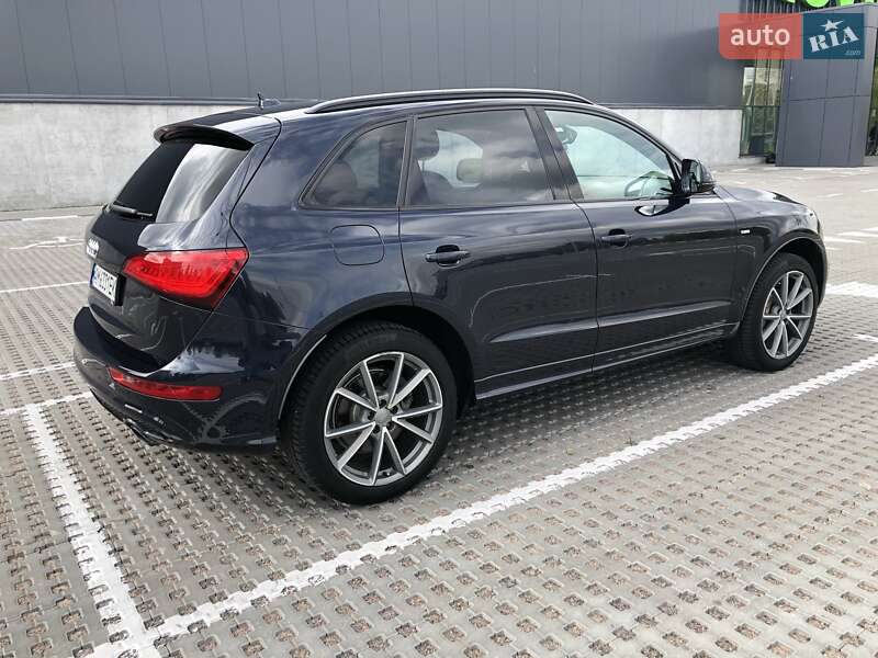 Внедорожник / Кроссовер Audi Q5 2015 в Киеве