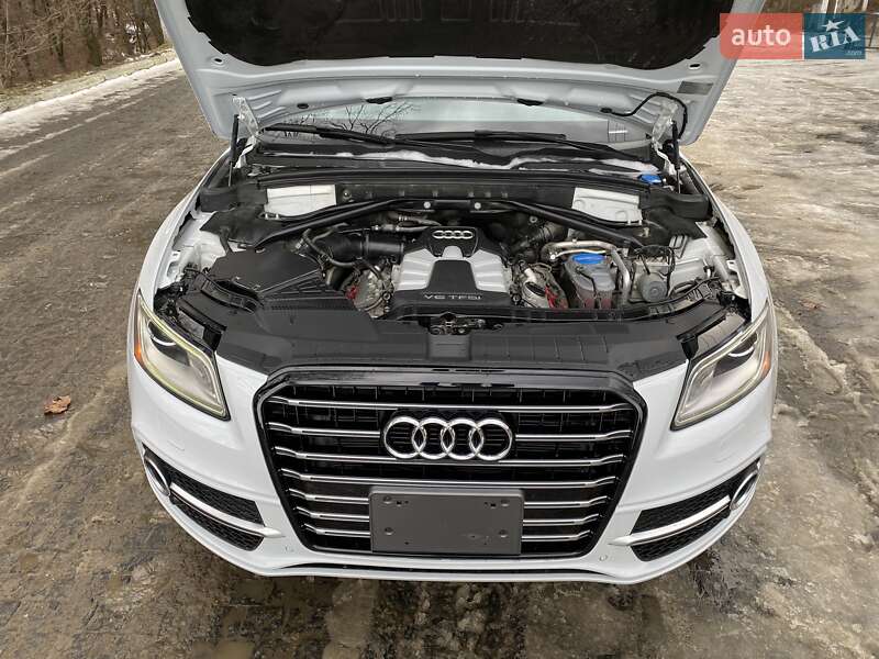Внедорожник / Кроссовер Audi Q5 2014 в Черновцах