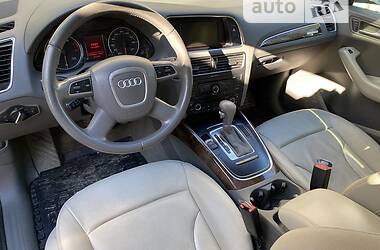 Позашляховик / Кросовер Audi Q5 2010 в Луцьку