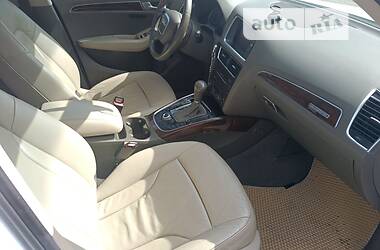 Внедорожник / Кроссовер Audi Q5 2011 в Калуше