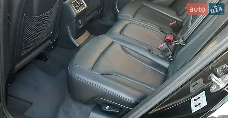 Позашляховик / Кросовер Audi Q5 2011 в Києві