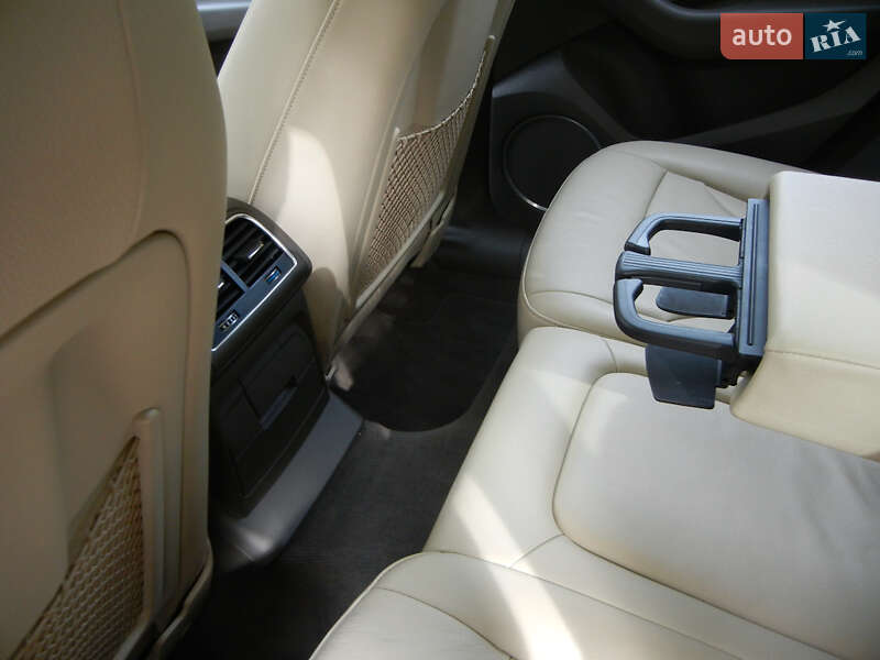 Внедорожник / Кроссовер Audi Q5 2016 в Днепре