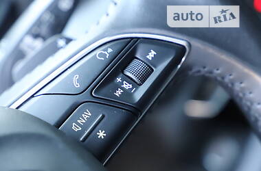 Внедорожник / Кроссовер Audi Q5 2017 в 