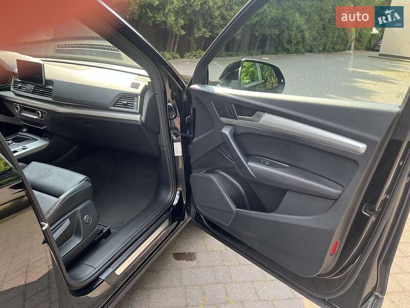 Внедорожник / Кроссовер Audi Q5 2019 в Ивано-Франковске