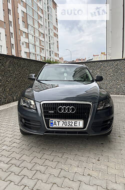 Внедорожник / Кроссовер Audi Q5 2009 в Ивано-Франковске