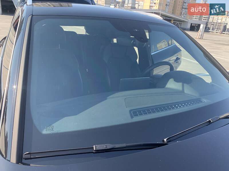 Позашляховик / Кросовер Audi Q5 2019 в Києві