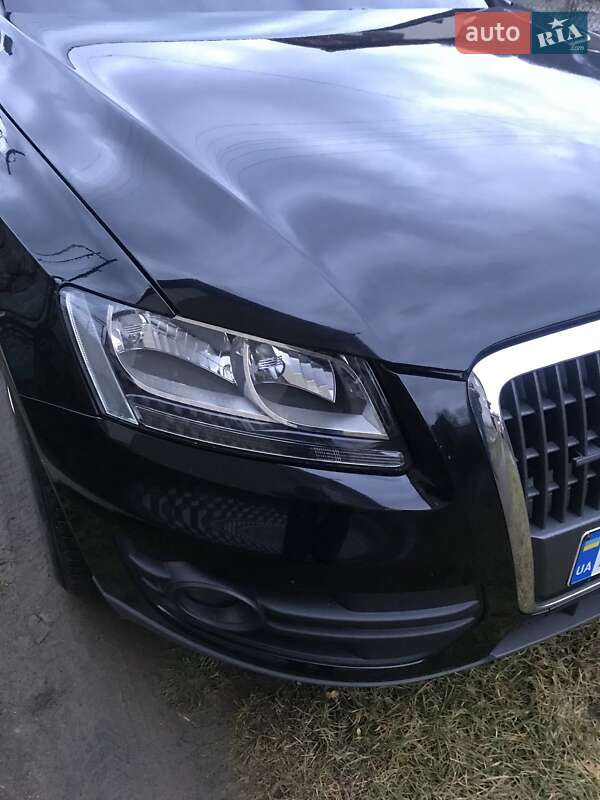 Внедорожник / Кроссовер Audi Q5 2012 в Ужгороде