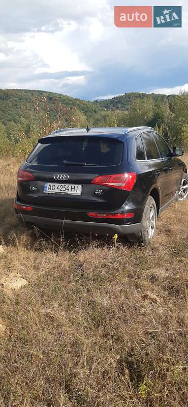 Внедорожник / Кроссовер Audi Q5 2012 в Ужгороде