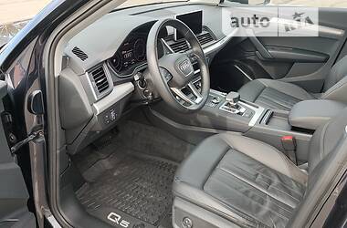 Позашляховик / Кросовер Audi Q5 2018 в Києві