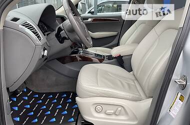Позашляховик / Кросовер Audi Q5 2012 в 