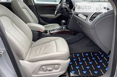 Позашляховик / Кросовер Audi Q5 2012 в 