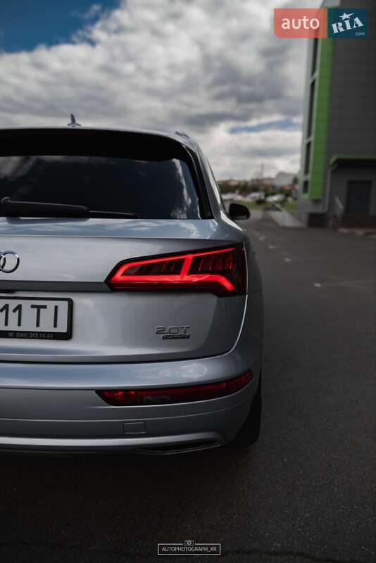 Внедорожник / Кроссовер Audi Q5 2018 в Кривом Роге