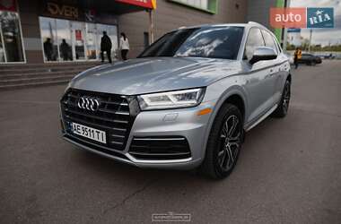 Внедорожник / Кроссовер Audi Q5 2018 в 
