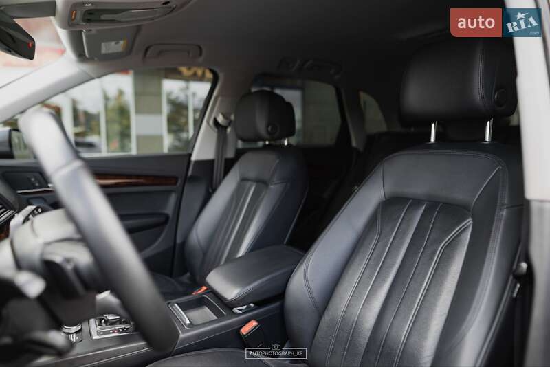 Внедорожник / Кроссовер Audi Q5 2018 в Кривом Роге