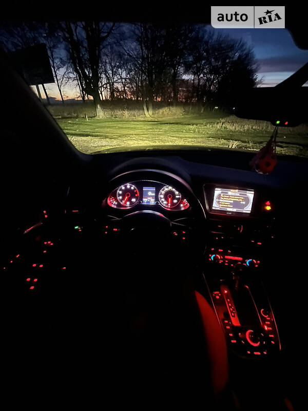 Внедорожник / Кроссовер Audi Q5 2010 в Калуше