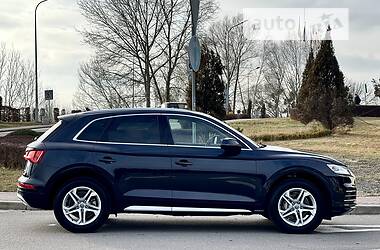 Внедорожник / Кроссовер Audi Q5 2019 в 