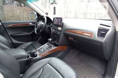 Позашляховик / Кросовер Audi Q5 2010 в Рівному