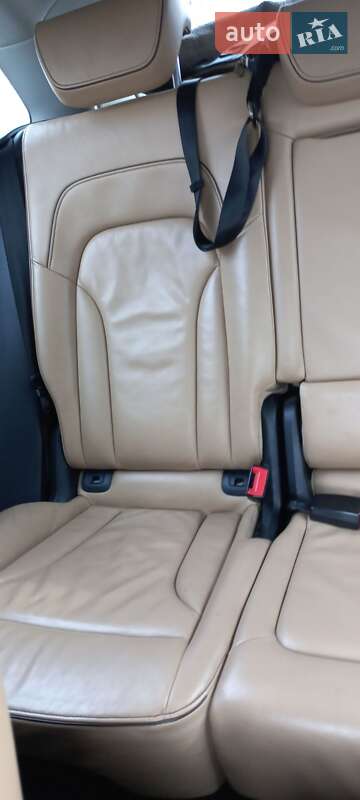 Внедорожник / Кроссовер Audi Q5 2012 в Лозовой
