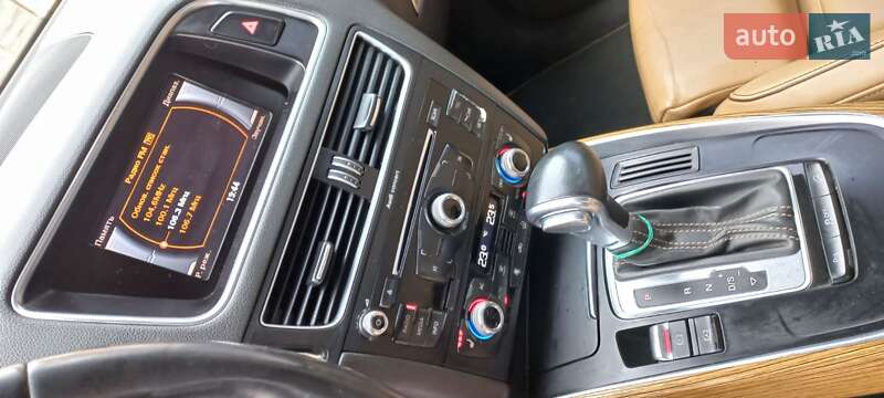 Внедорожник / Кроссовер Audi Q5 2012 в Лозовой
