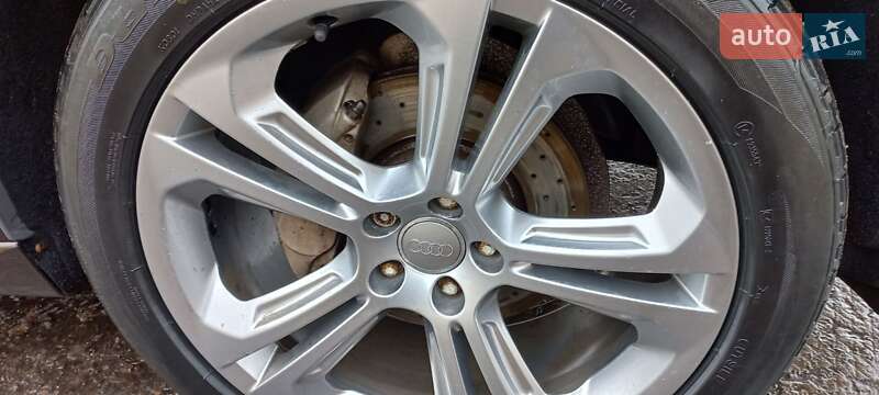 Внедорожник / Кроссовер Audi Q5 2012 в Лозовой