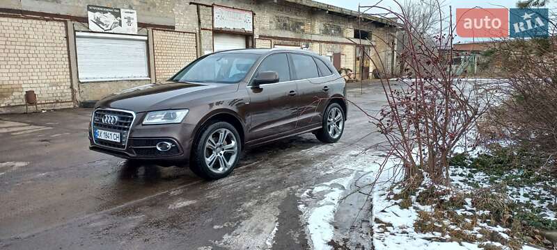 Внедорожник / Кроссовер Audi Q5 2012 в Лозовой