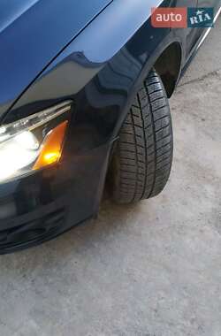 Внедорожник / Кроссовер Audi Q5 2012 в 