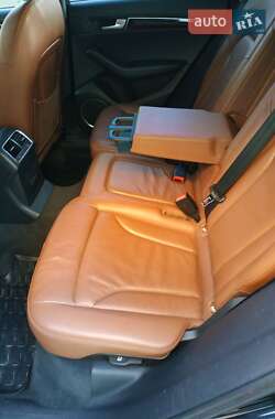 Внедорожник / Кроссовер Audi Q5 2012 в 