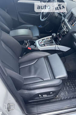 Внедорожник / Кроссовер Audi Q5 2016 в 