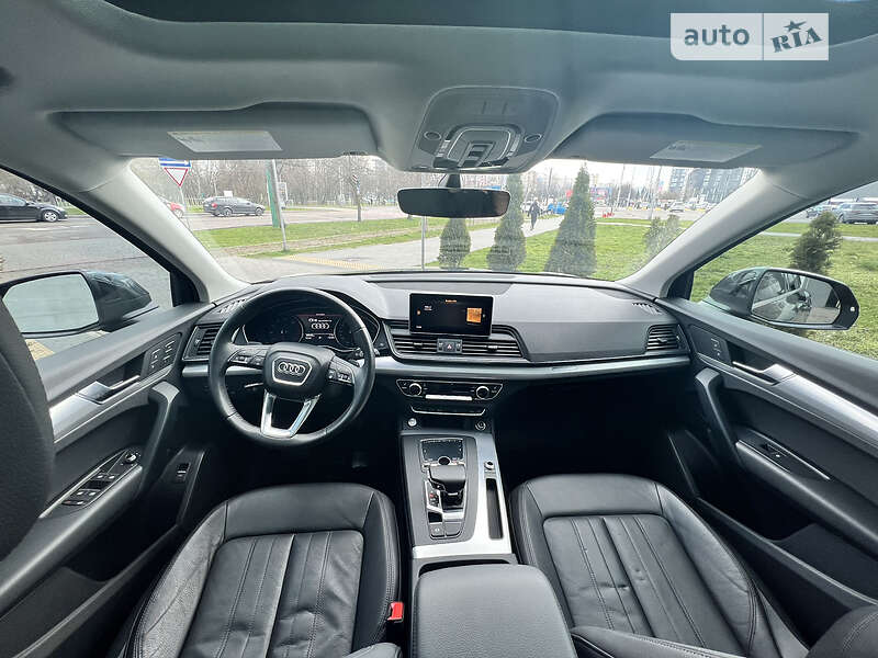 Внедорожник / Кроссовер Audi Q5 2018 в Львове фото 15 Внедорожник / Кроссовер Audi Q5 2018 в Львове